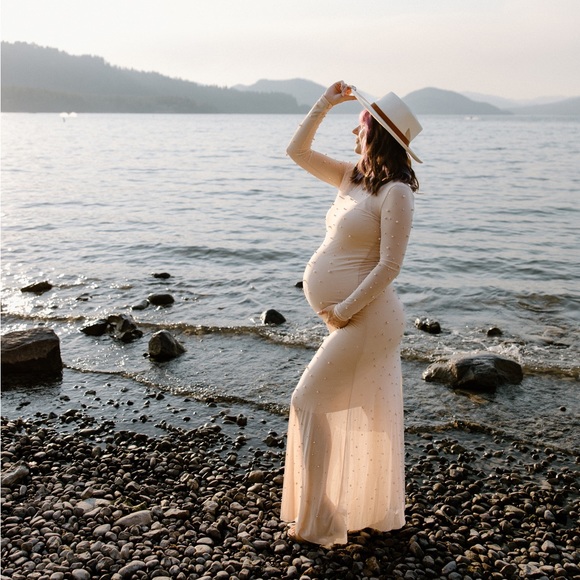 Meet your Posher, Taylor - Picture 2 of 2